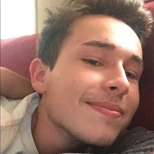 Meet your Posher, Jamison